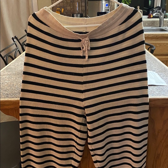 Striped Black and Cream Knit Loungewear Set - Picture 6 of 7